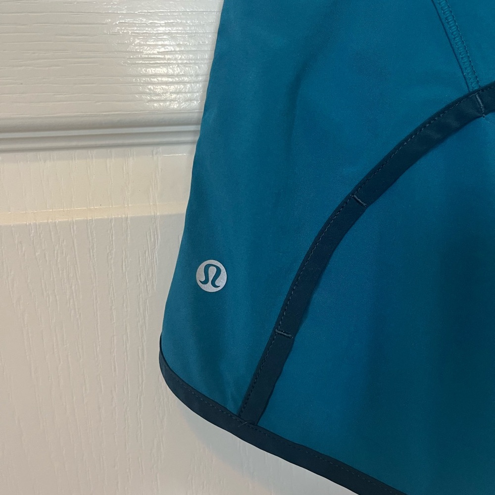 Lululemon, Size 4, Blue - Picture 3 of 4